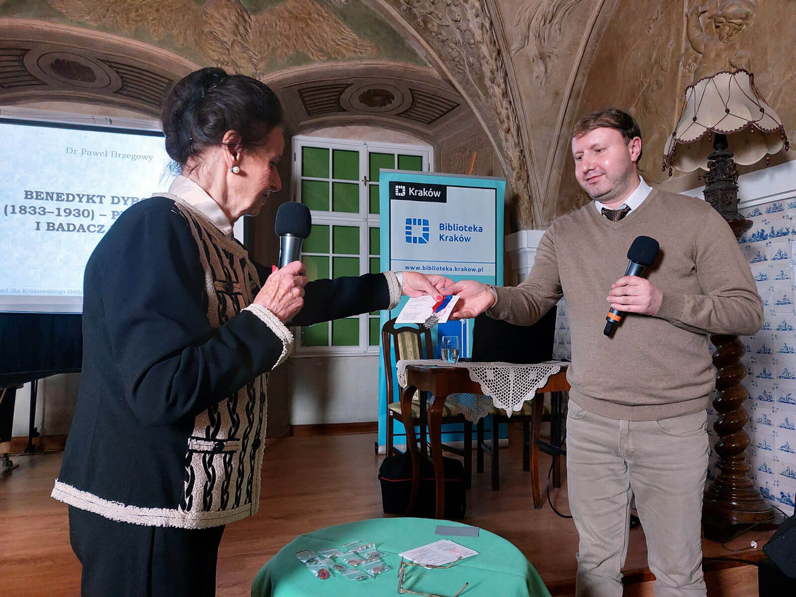 Krystyna Stafińska i dr Paweł Brzegowy